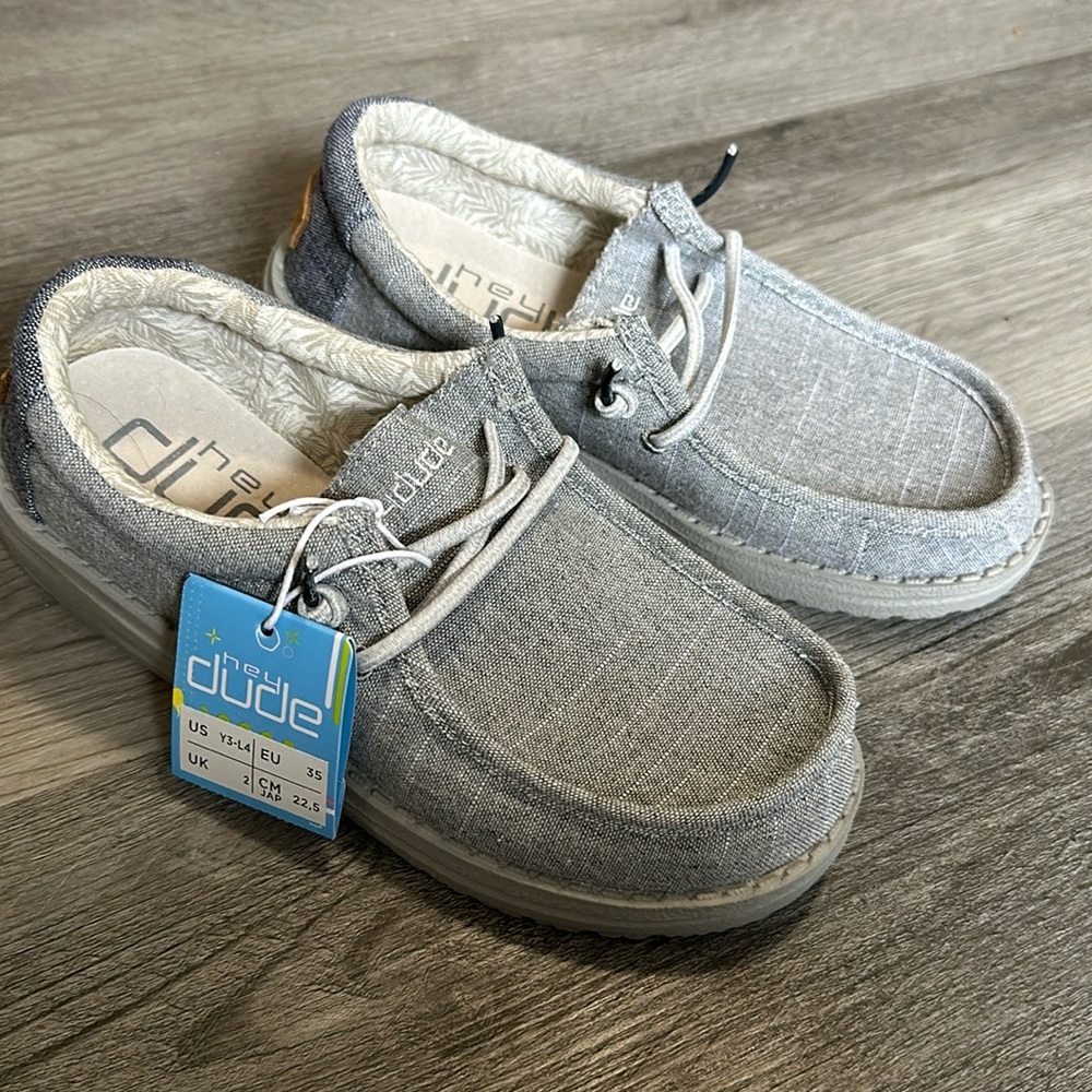 Hey Dude Youth 3-4 Walley Youth Steel Slip-ons